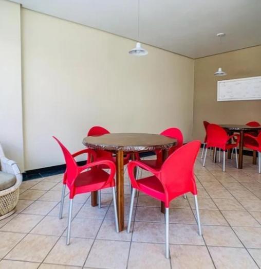 Ingleses Apartment